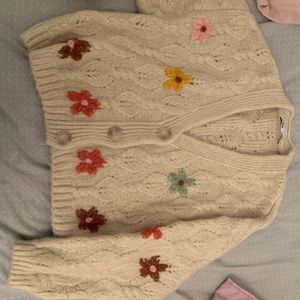 ZARA floral embroidery knit cardigan